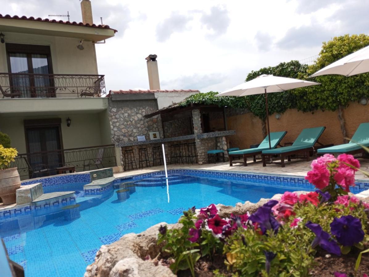 Xenonas Κithαiron Hotel Vília Exterior foto
