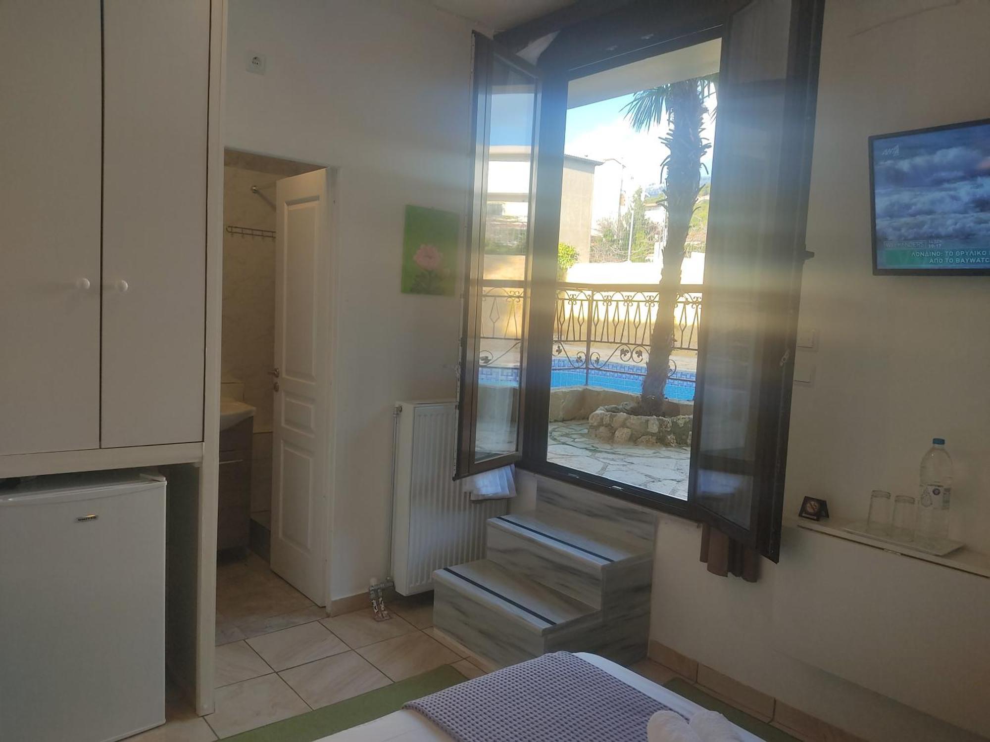 Xenonas Κithαiron Hotel Vília Exterior foto